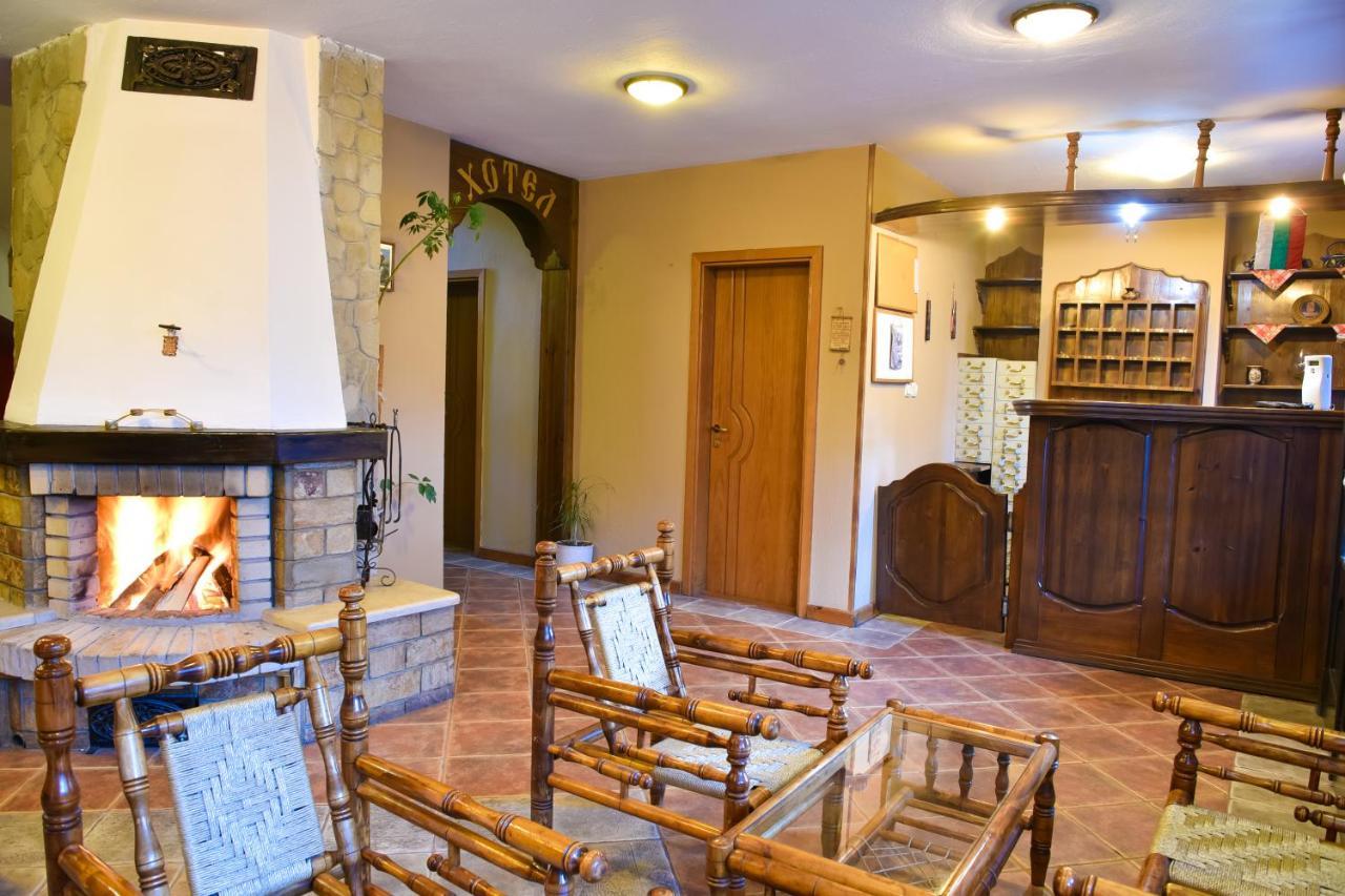 Hotel St. George Pobedonosets Banszko Kültér fotó