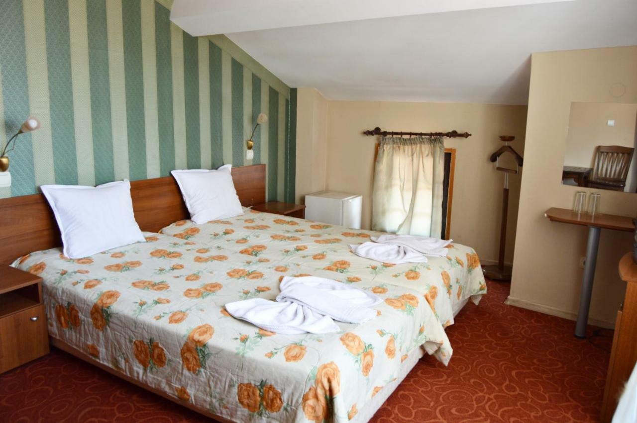 Hotel St. George Pobedonosets Banszko Kültér fotó