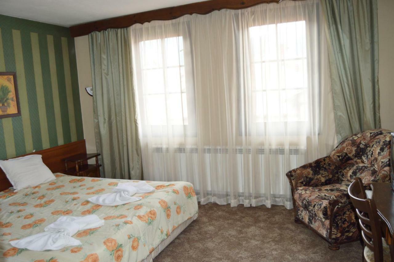 Hotel St. George Pobedonosets Banszko Kültér fotó